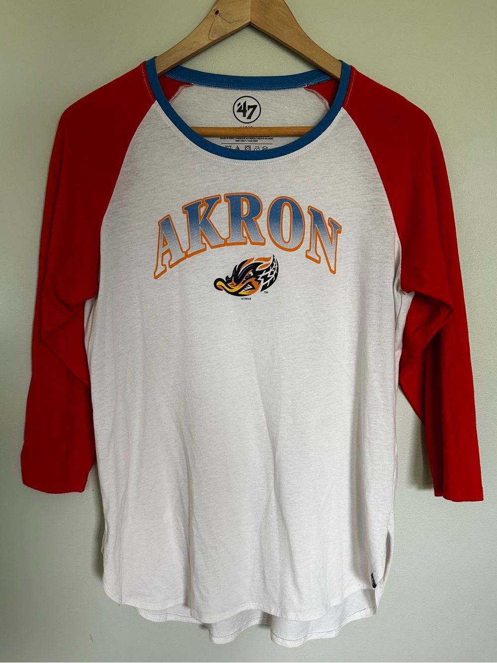 Women’s Akron Rubber Ducks RubberDucks Baseball Style Raglan 47 Top Size Large